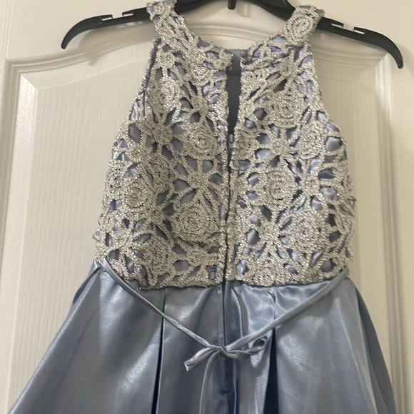 Girls formal dress by Speechless Size 14 - Picture 5 of 10